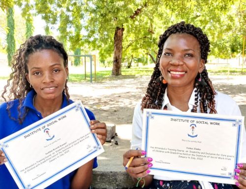 Complimenti a Jackheline e ad Ester, educatrici del Centro Baba Oreste, per il diploma conseguito
